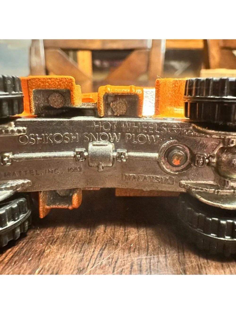 Vintage 1983 Hot Wheels Oshkosh Snow Plow Diecast Truck Orange Mint